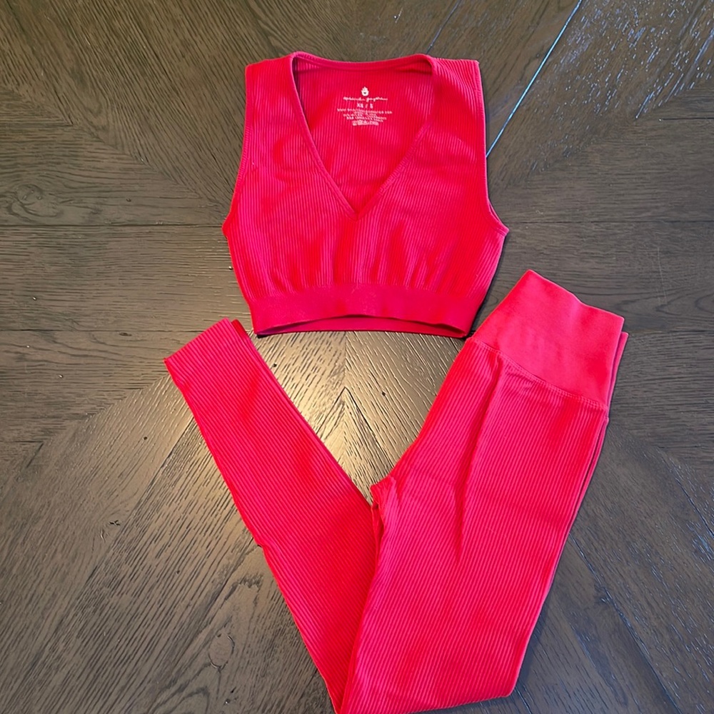Spiritual Gangster red deep V set, size XS/S